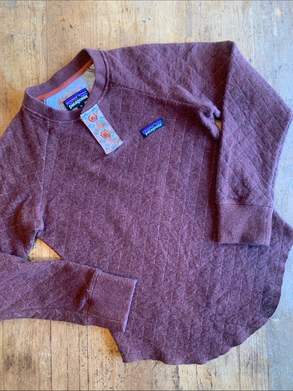 Patagonia Women's Quilted Henley Sweater - Maroon - Picture 14 of 16